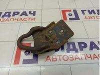 Крюк буксировочный передний левый Kia Sportage (KM) 64677-2E000