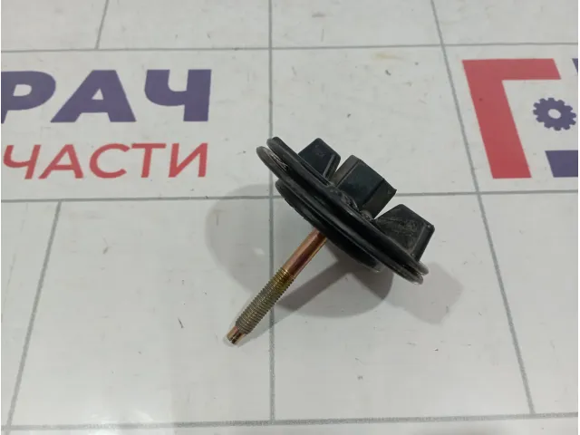 Болт крепления запасного колеса Kia Sportage (KM) 62850-2E001