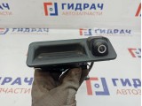 Кнопка открывания багажника Kia Sportage 4 95760-D9000. С камерой.
