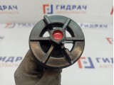 Болт крепления запасного колеса Kia Sportage 4 62850-2E010.