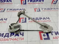 Стеклоподъемник механический задний левый Lada Granta 11180620401104