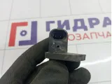 Датчик положения коленвала Lada Granta 21120384701000