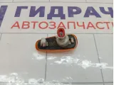 Повторитель на крыло Lada Granta 11180372601000
