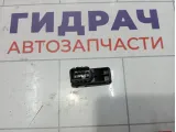 Кнопка стеклоподъемника передняя правая Lada Granta 8450100632