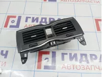 Дефлектор воздушный центральный Lada Granta 8450101805