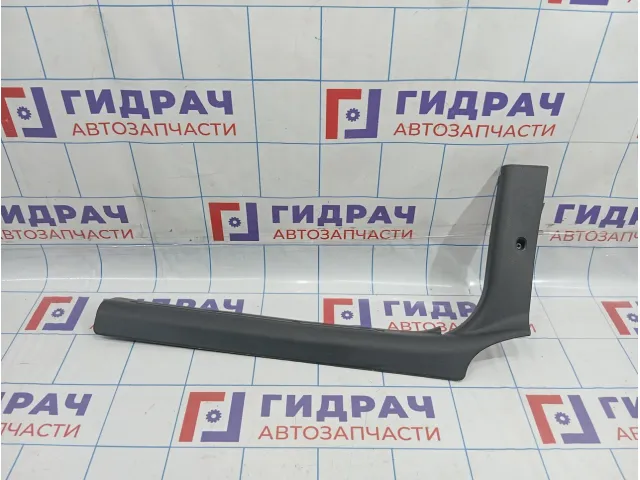 Накладка порога переднего левого внутренняя Lada Granta 11185109077