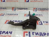 Педаль сцепления Lada Largus 465037621R