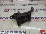 Педаль сцепления Lada Largus 465037621R
