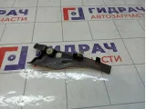 Накладка петли капота левая Lada Largus 8200273993