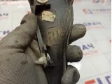 Накладка петли капота правая Lada Largus 8200273994