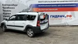 Обшивка стойки средней правой Lada Largus 769137888R