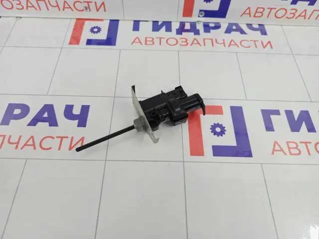 Активатор замка крышки бензобака Lada Vesta 8450031755