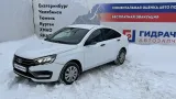 Автомобиль Lada Vesta  в разборе