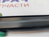 Накладка стекла переднего правого Lada Vesta Cross 8450031736.