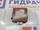 Блок управления центральным замком Toyota Land Cruiser 100 89741-60240