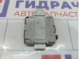 Блок управления центральным замком Toyota Land Cruiser 100 89741-60240