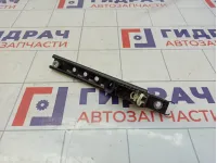 Механизм регулировки ремня безопасности Land Rover Discovery 3 (L319) LR009270