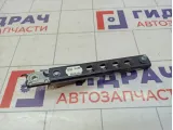 Механизм регулировки ремня безопасности Land Rover Discovery 3 (L319) LR009270