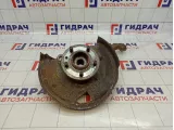 Кулак поворотный передний правый Land Rover Discovery 3 (L319) RUB000224