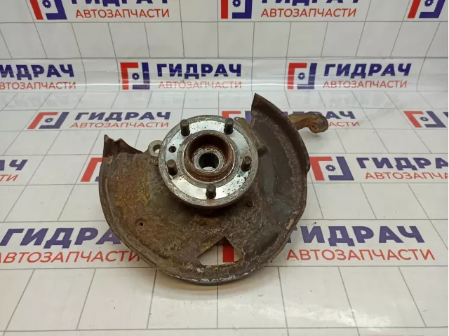 Кулак поворотный передний правый Land Rover Discovery 3 (L319) RUB000224