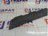 Накладка заднего бампера Land Rover Discovery 3 (L319) DOE000011PCL