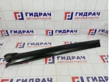 Накладка лобового стекла правая Land Rover Discovery 3 (L319) DCB000146PNP