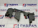 Накладка под торпедо левая Land Rover Discovery 3 (L319) FBS500420PVJ