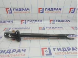 Тяга задняя продольная правая Land Rover Freelander II (L359) LR001175