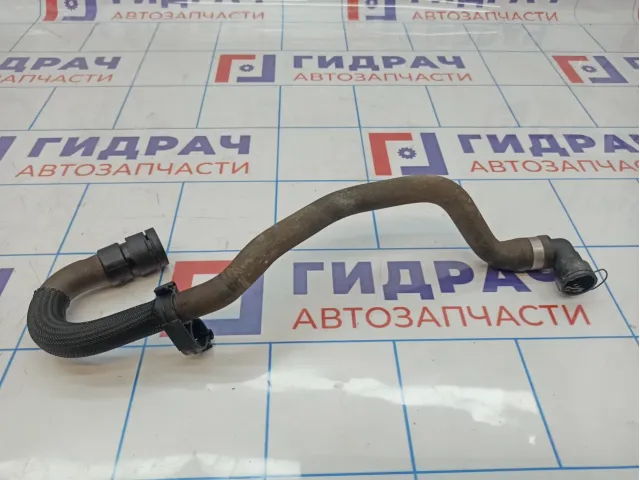 Патрубок отопителя Land Rover Freelander II (L359) LR000943