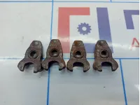 Кронштейн форсунки Land Rover Freelander II (L359) LR001331