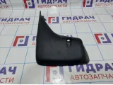 Брызговик задний левый Land Rover Freelander 2 LR003322