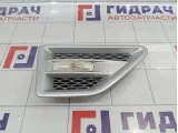Накладка переднего крыла правого Land Rover Freelander 2 LR001658