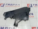 Кронштейн фары левый Land Rover Freelander 2 LR001542