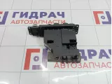 Блок управления стеклоподъемниками Land Rover Range Rover (L322) YUD501910