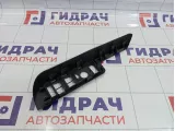 Накладка блока управления стеклоподъемниками Land Rover Range Rover (L322) EJN500170PVA