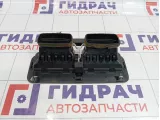 Дефлектор воздушный центральный Land Rover Range Rover (L322) JBD500230PVA