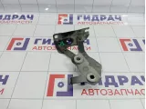 Петля капота правая Land Rover Range Rover (L322) BKB760080