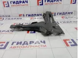 Кронштейн фары правый Land Rover Range Rover (L322) ASW760080