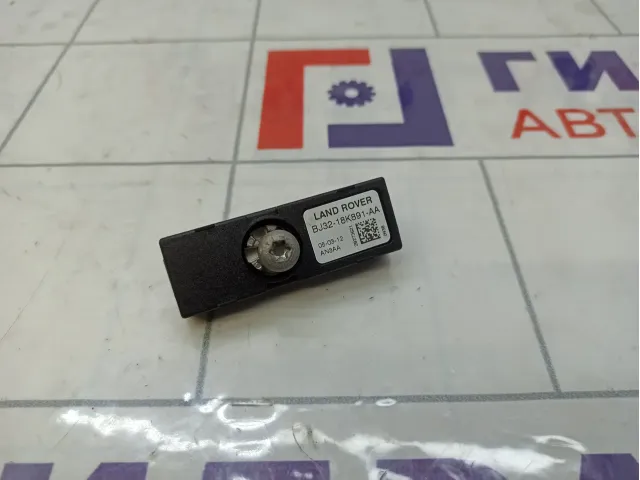 Антенна Range Rover Evoque BJ3218K891AA