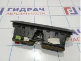 Дефлектор воздушный центральный Land Rover Range Rover (L322) JBD500230PVA