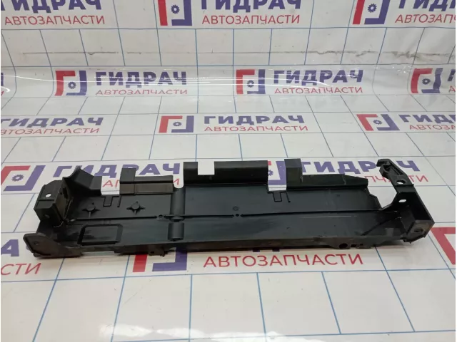 Кронштейн радиатора левый Land Rover Range Rover (L322) PCN500120