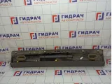 Обшивка двери багажника Land Rover Range Rover (L322) EQT500091LYR