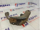 Кронштейн глушителя правый Lexus GS350 (L10) 51095-30020