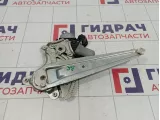 Стеклоподъемник электрический задний правый Lexus GS350 (L10) 69803-33050