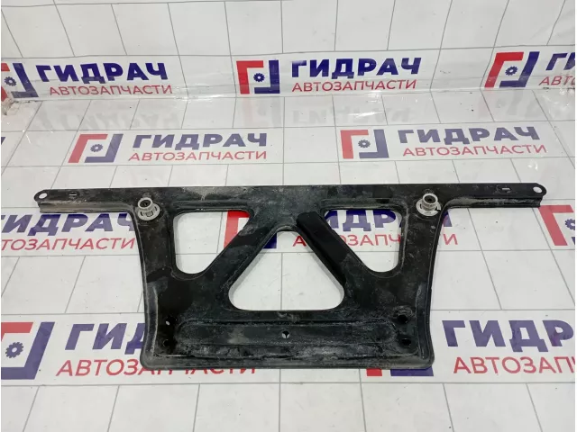 Кронштейн передней балки Lexus GS450h (L10) 57533-30070