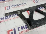 Кронштейн передней балки Lexus GS450h (L10) 57533-30070