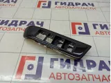 Накладка обшивки двери передней правой Lexus GS450h (L10) 74231-30350