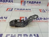 Кронштейн передней балки правый Lexus GS450h (L10) 57305-30040