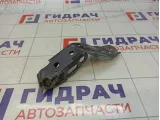 Кронштейн передней балки правый Lexus GS450h (L10) 57305-30040