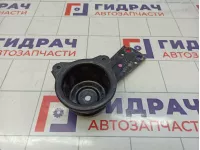 Кронштейн задней балки Lexus GS450h (L10) 52204-30060